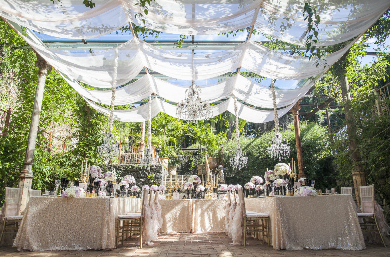 17 Gorgeous  Wedding Tent Ideas