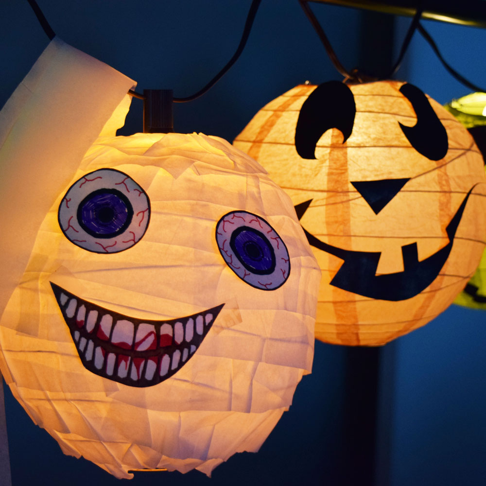 Easy DIY Halloween Decorations String Lights