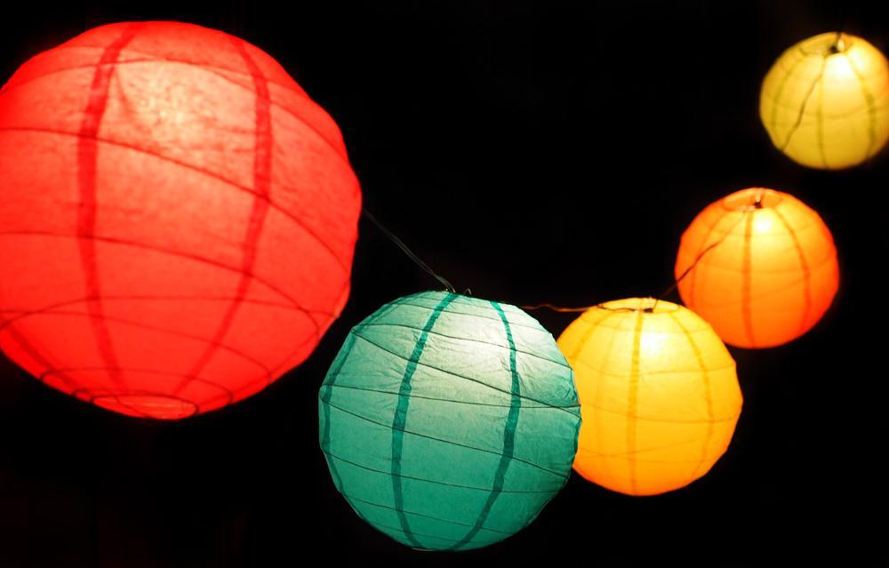 12&quot; Cinco de Mayo / Fiesta Crisscross Ribbing Paper Lantern String Light for Parties, Birthdays or any occasion(31 FT) - PaperLanternStore.com - Paper Lanterns, Decor, Party Lights &amp; More