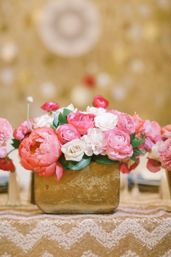 Gold Wedding Details Ideas To Admire