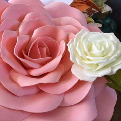 3D Pre-Made Giant Foam Flowers