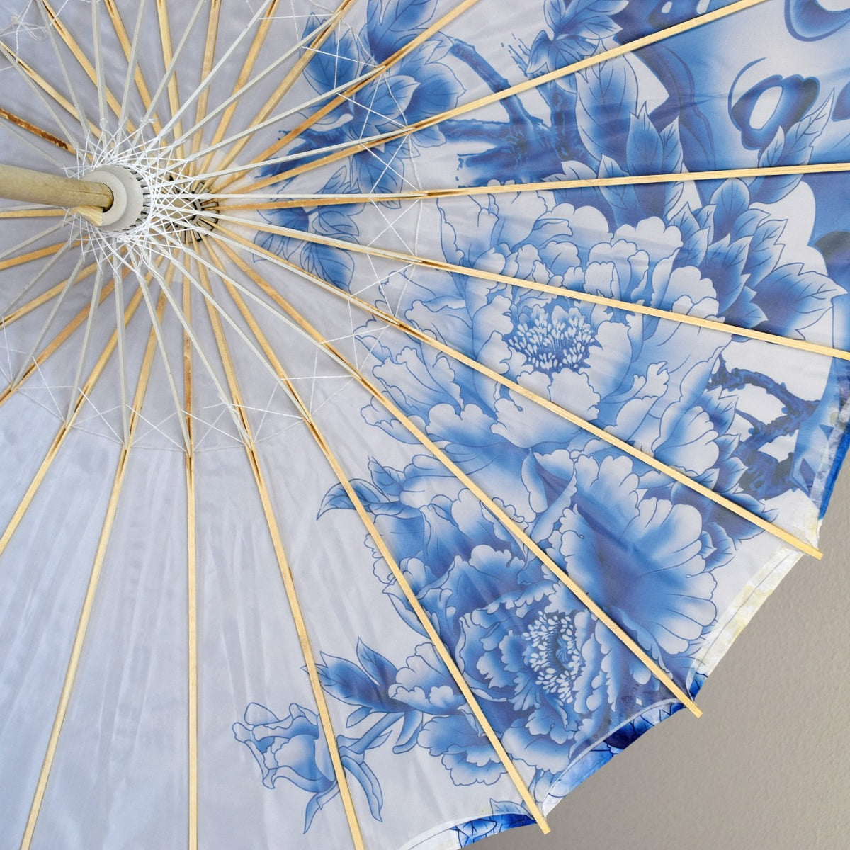32&quot; Blue Birds Floral Bloom Nylon Parasol Umbrella with Elegant Handle