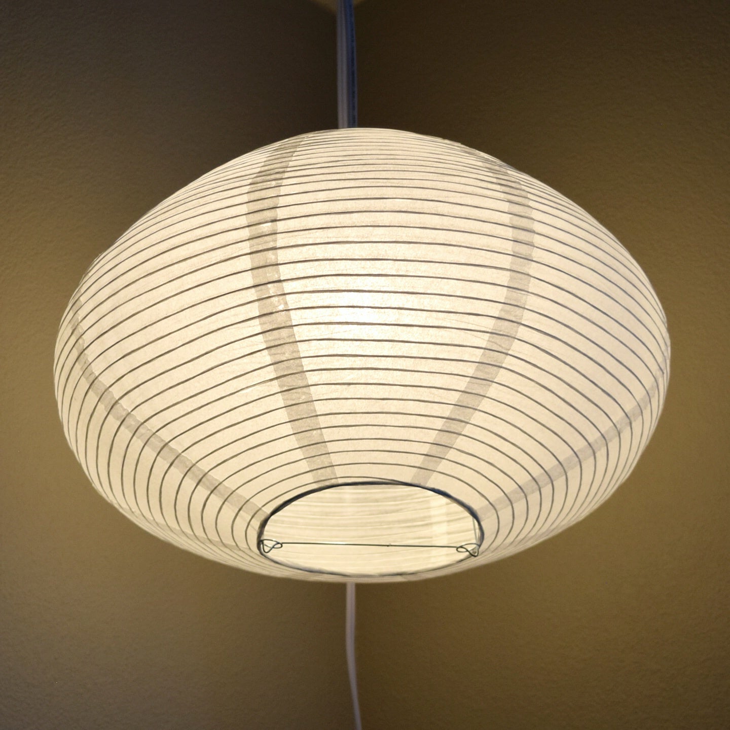 Bulbous Shaped Premium Fine Line Paper Lantern, White (16