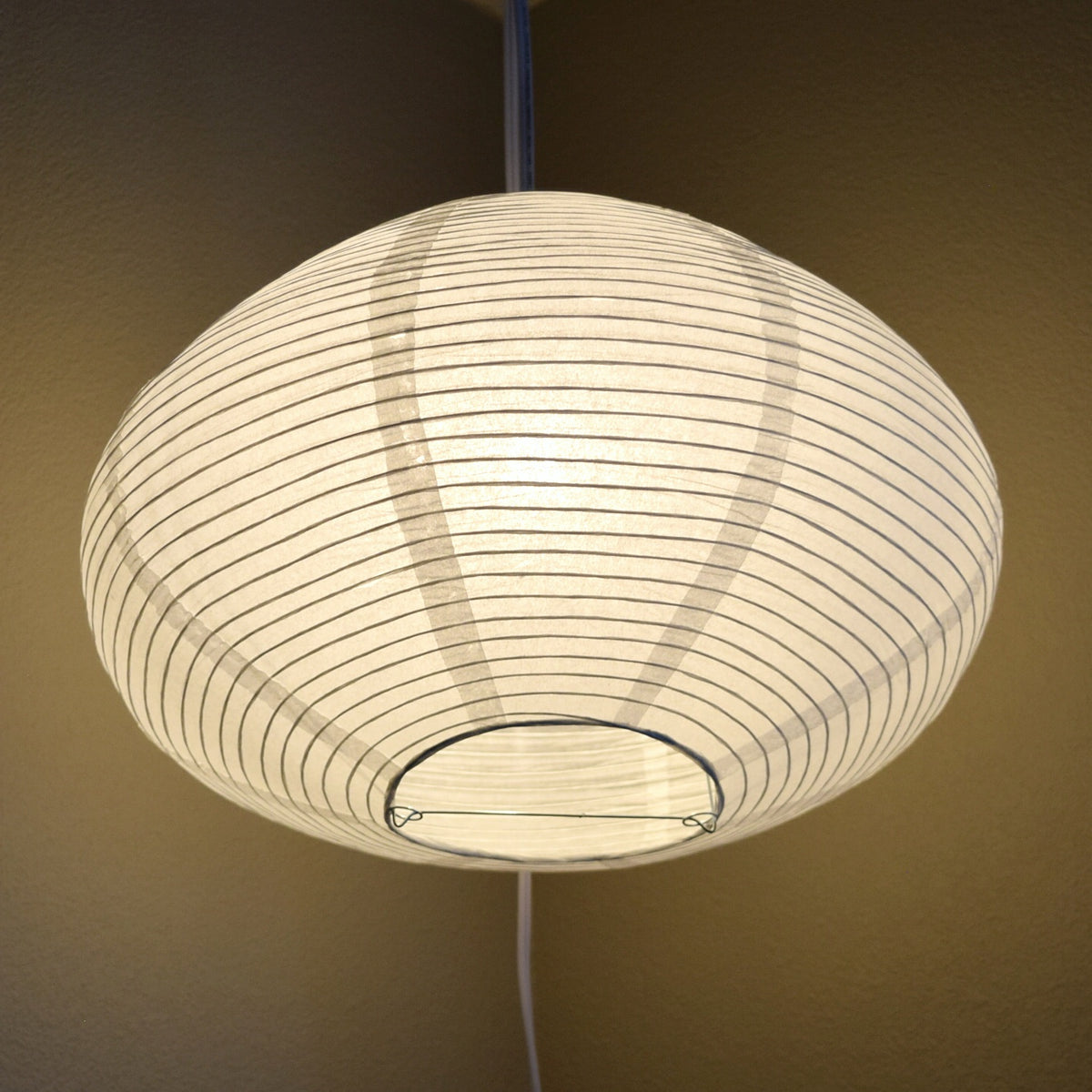 Bulbous Shaped Premium Fine Line Paper Lantern, White (16&quot;W x 11&quot;H)