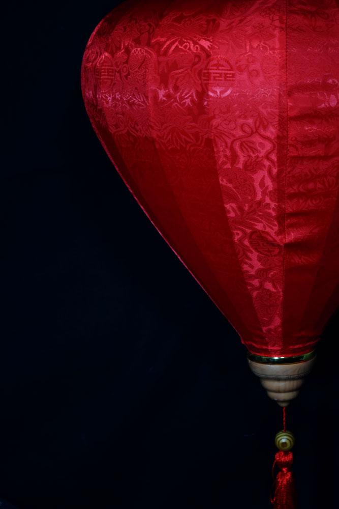 Extra Large Red Vietnamese Silk Lantern, Garlic Umbrella Shaped - Luna Bazaar | Boho &amp; Vintage Style Decor